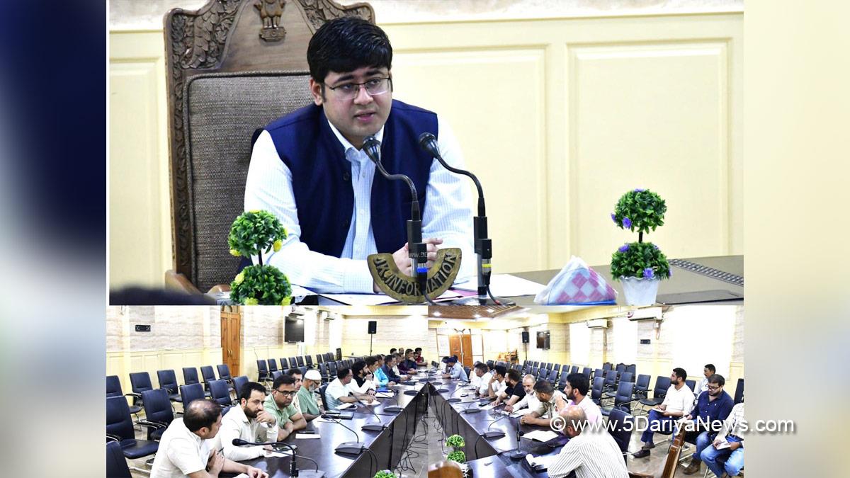 Jatin Kishore, Ganderbal, Deputy Commissioner Ganderbal, Kashmir, Jammu And Kashmir, Jammu, District Administration Ganderbal