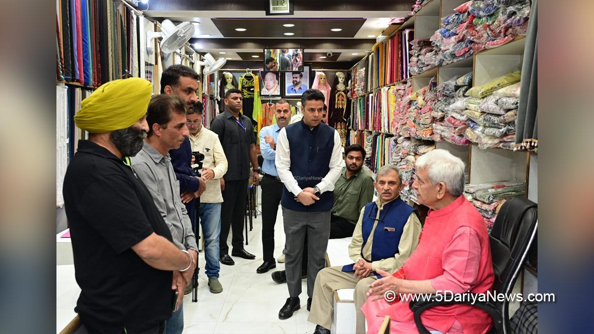 Manoj Sinha, Lieutenant Governor JK, Raj Bhavan, Jammu, Srinagar, Kashmir, Jammu And Kashmir, Dr Bilal Mohi Ud Din Bhat, Deputy Commissioner Srinagar