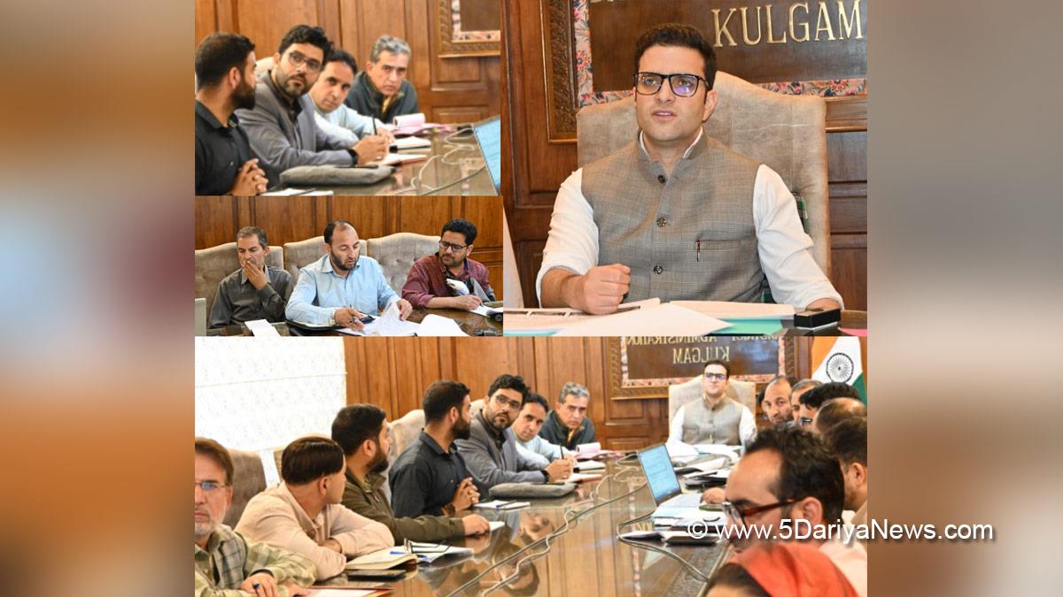 Athar Aamir Khan, Kulgam, Deputy Commissioner Kulgam, Kashmir, Jammu And Kashmir, Jammu, District Administration Kulgam