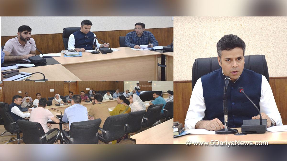 Dr Bilal Mohi Ud Din Bhat, Budgam, Deputy Commissioner Budgam, DC Budgam, Kashmir, Jammu And Kashmir, Jammu, District Administration Budgam