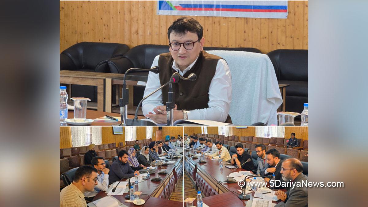 Minga Sherpa, Baramulla, DDC Baramulla, Deputy Commissioner Baramulla, Kashmir, Jammu And Kashmir, Jammu, District Administration Baramulla, District Level Review Committee, DLRC