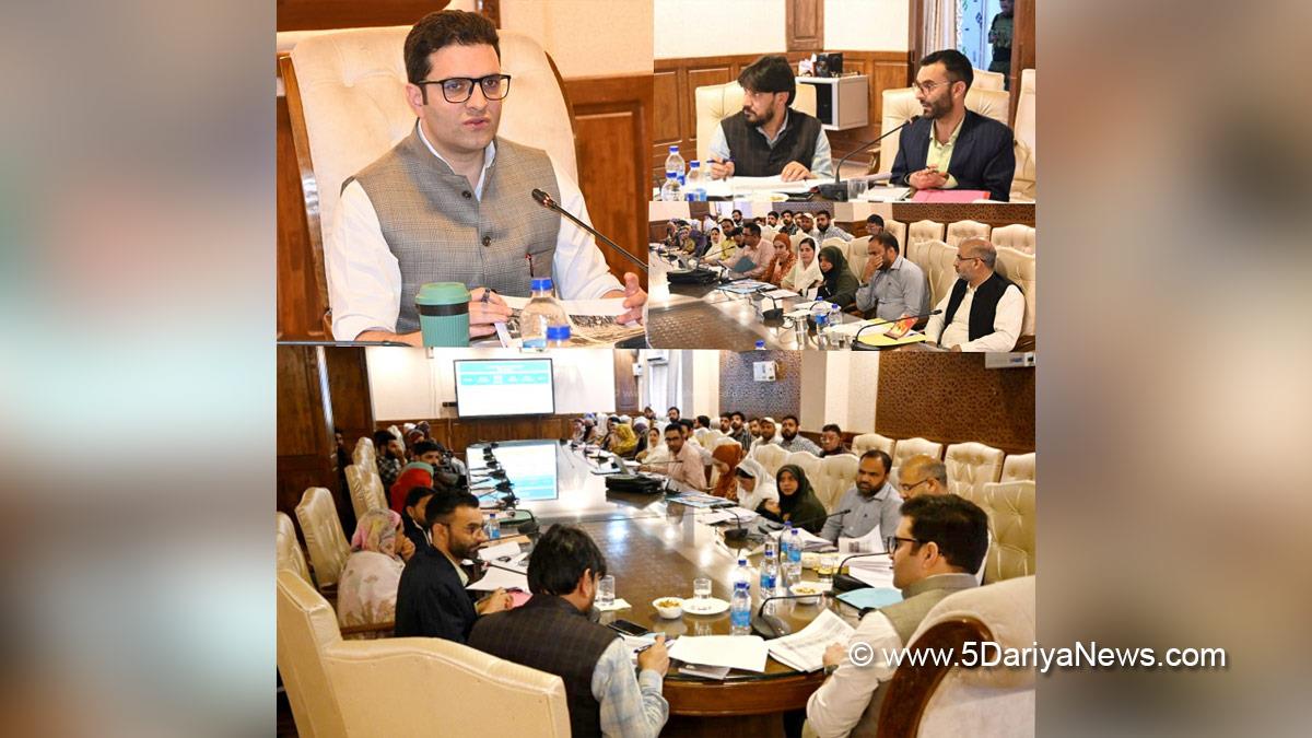Athar Aamir Khan, Kulgam, Deputy Commissioner Kulgam, Kashmir, Jammu And Kashmir, Jammu, District Administration Kulgam