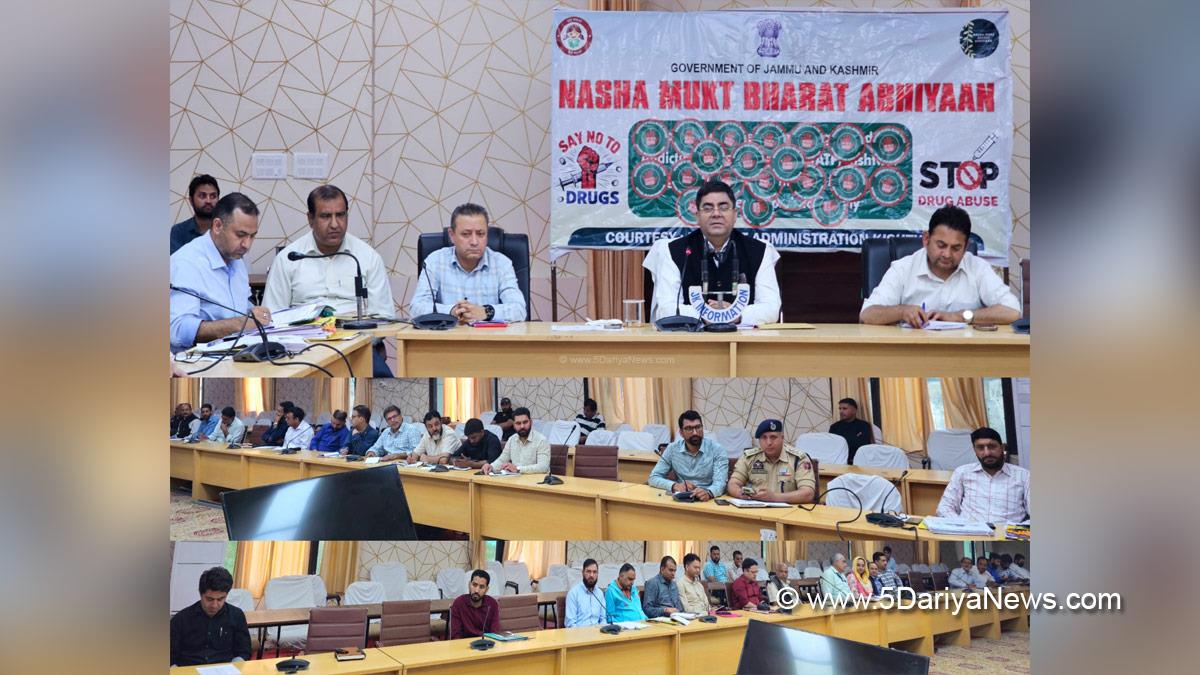 Rajesh Kumar Shavan, Kishtwar, DDC Kishtwar, District Development Commissioner Kishtwar, Kashmir, Jammu And Kashmir, Jammu, District Administration Kishtwar, Nasha Mukt Bharat Abhiyan