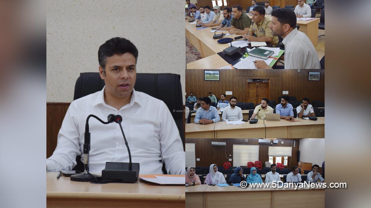 Dr Bilal Mohi Ud Din Bhat, Budgam, Deputy Commissioner Budgam, DC Budgam, Kashmir, Jammu And Kashmir, Jammu, District Administration Budgam