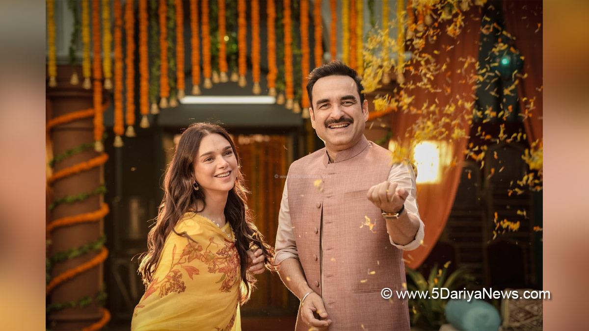 Pankaj Tripathi, Aditi Rao Hydari, Bollywood, Entertainment, Mumbai, Actress, Cinema, Hindi Films, Movie, Mumbai News, Heroine, Parivarik Manuranjan