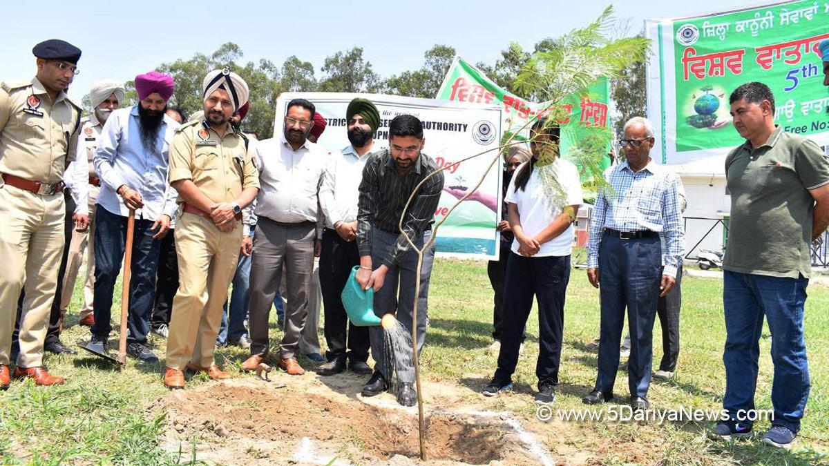 Varjeet Walia, DC Ropar, Deputy Commissioner Ropar, Rupnagar, Ropar, Tree Plantation, Forest Plantation, Plantation forestry, Tree Planting, Tree Plantation Drive, Plants Sapling, World Environment Day