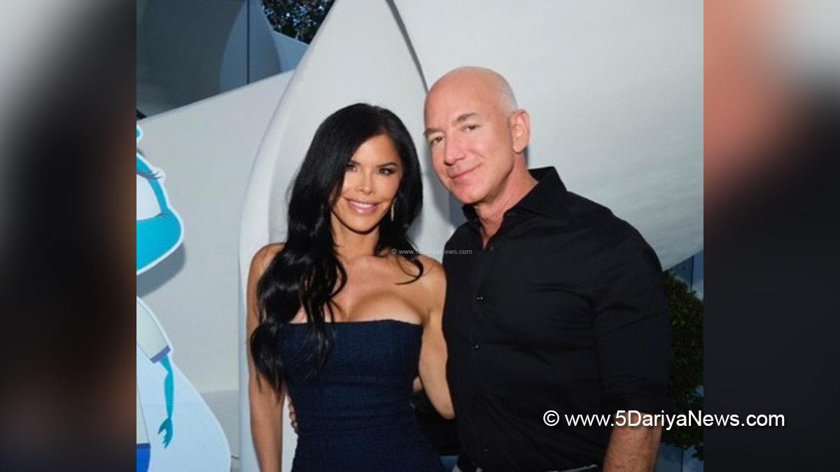 Jeff Bezos, Amazon Founder, Amazon Founder Jeff Bezos, Lauren Sanchez