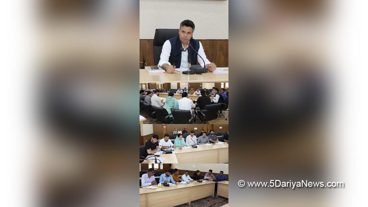Dr Bilal Mohi Ud Din Bhat, Budgam, Deputy Commissioner Budgam, DC Budgam, Kashmir, Jammu And Kashmir, Jammu, District Administration Budgam, Holistic Agriculture Development Programme, HADP