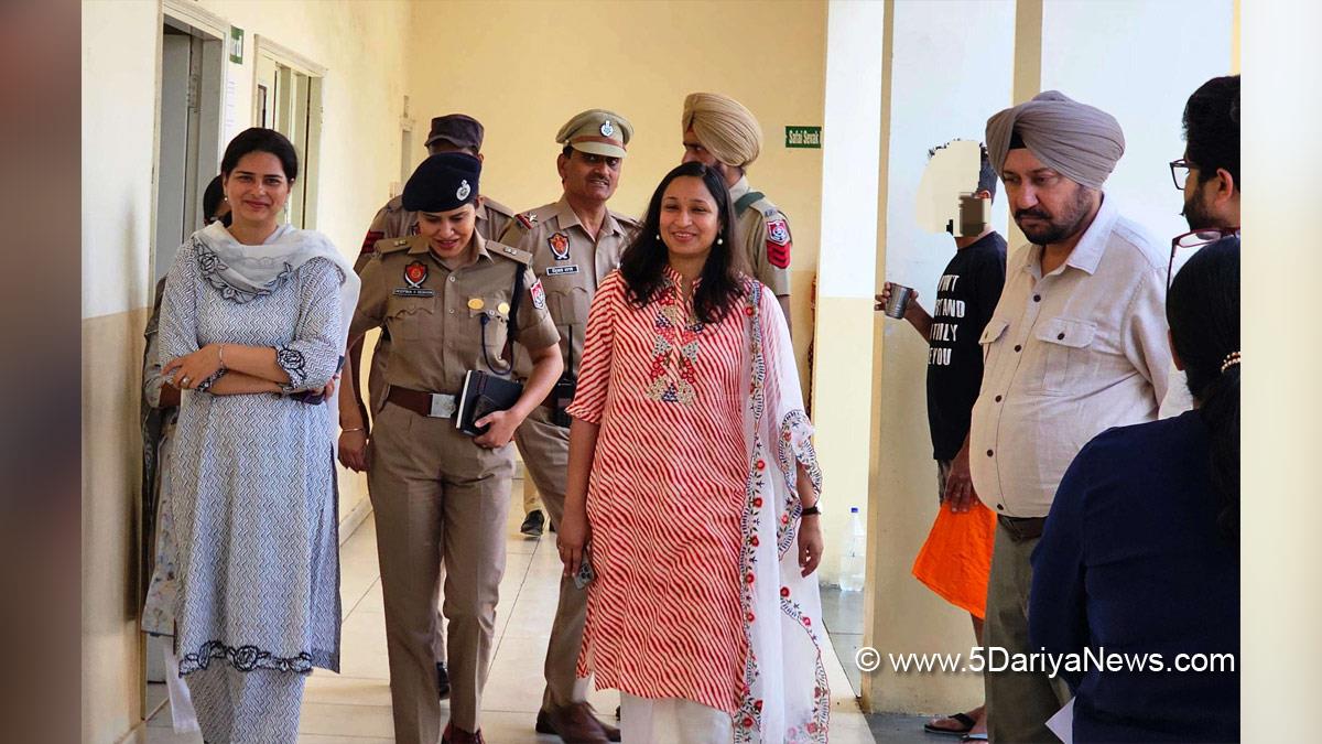 Komal Mittal, DC Mohali, Deputy Commissioner Mohali, Mohali, Sahibzada Ajit Singh Nagar