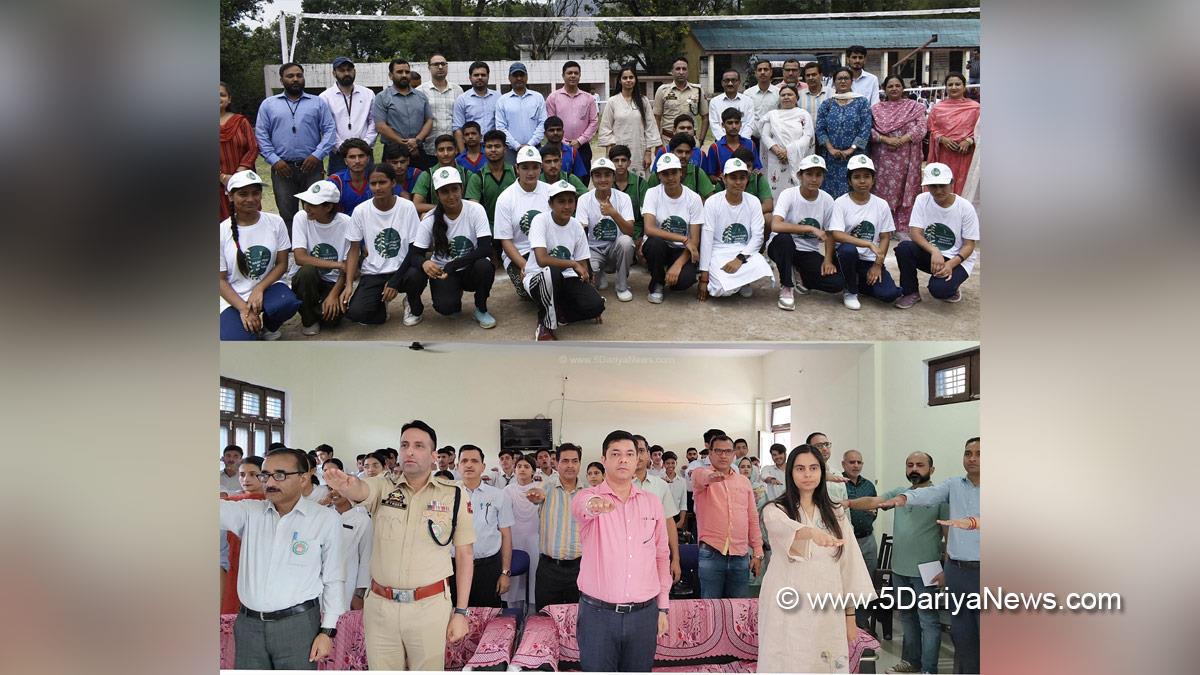 Nidhi Malik, Reasi, Deputy Commissioner Reasi, Kashmir, Jammu And Kashmir, Jammu, District Administration Reasi, Nasha Mukt Bharat Abhiyan