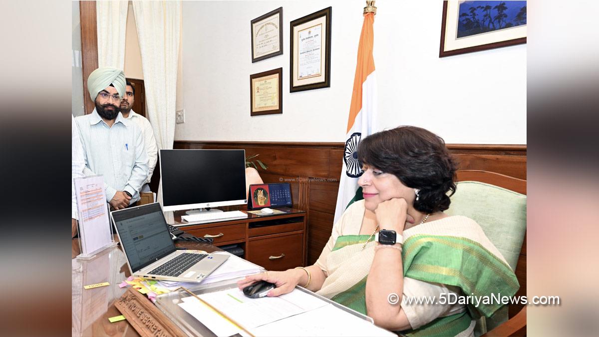 Dr Sumita Misra, Haryana Admin, Haryana, Financial Commissioner of Revenue and Disaster Management Department