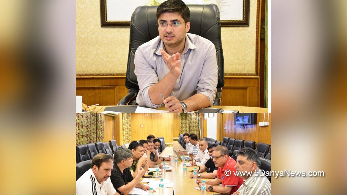Faz Lul Haseeb, Srinagar Municipal Corporation, SMC, Srinagar, Jammu And Kashmir