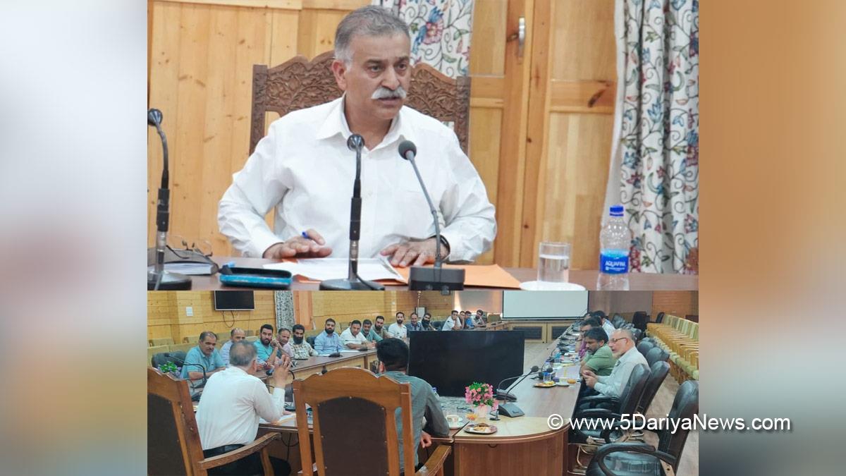 Manzoor Ahmad Qadri, Bandipora, Deputy Commissioner Bandipora, Kashmir, Jammu And Kashmir, Jammu, District Administration Bandipora