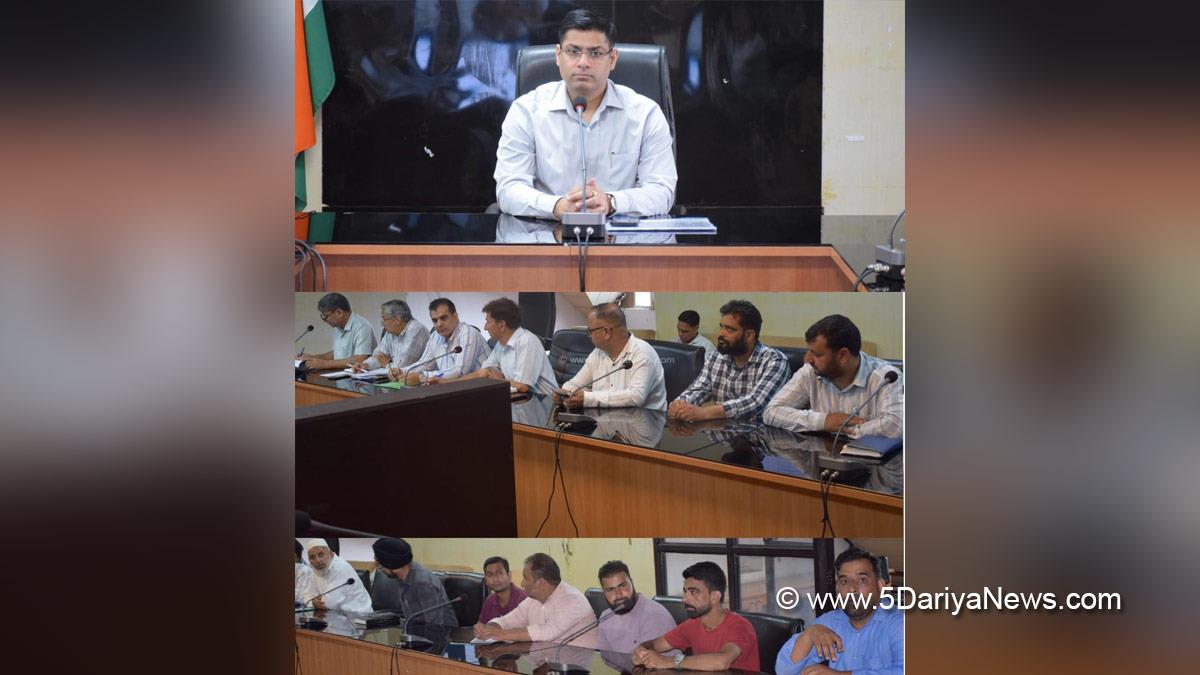 Vikas Kundal, Poonch, Deputy Commissioner Poonch, Kashmir, Jammu And Kashmir, Jammu, District Administration Poonch, PM Surya Ghar Muft Bijli Yojana