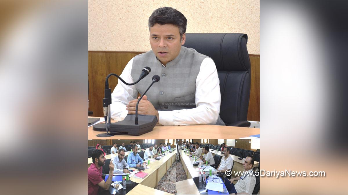 Dr Bilal Mohi Ud Din Bhat, Budgam, Deputy Commissioner Budgam, DC Budgam, Kashmir, Jammu And Kashmir, Jammu, District Administration Budgam, District Level Review Committee, DLRC, District Level Consultative Committee, DLCC