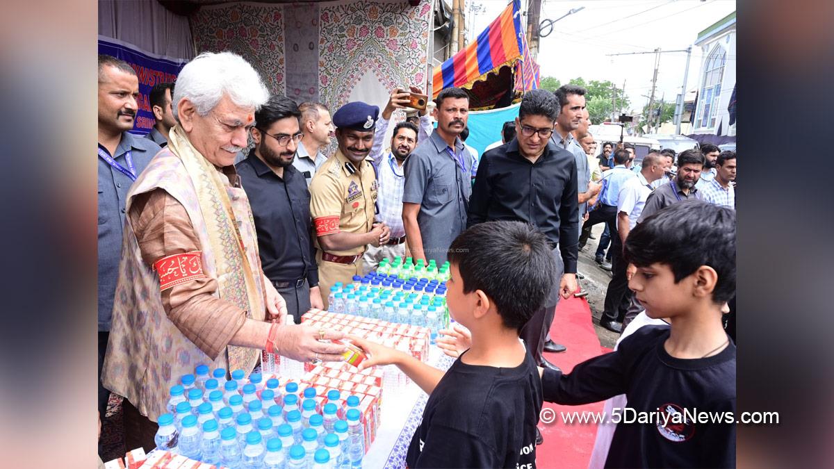 Manoj Sinha, Lieutenant Governor JK, Raj Bhavan, Jammu, Srinagar, Kashmir, Jammu And Kashmir, Akshay Labroo, Deputy Commissioner Srinagar