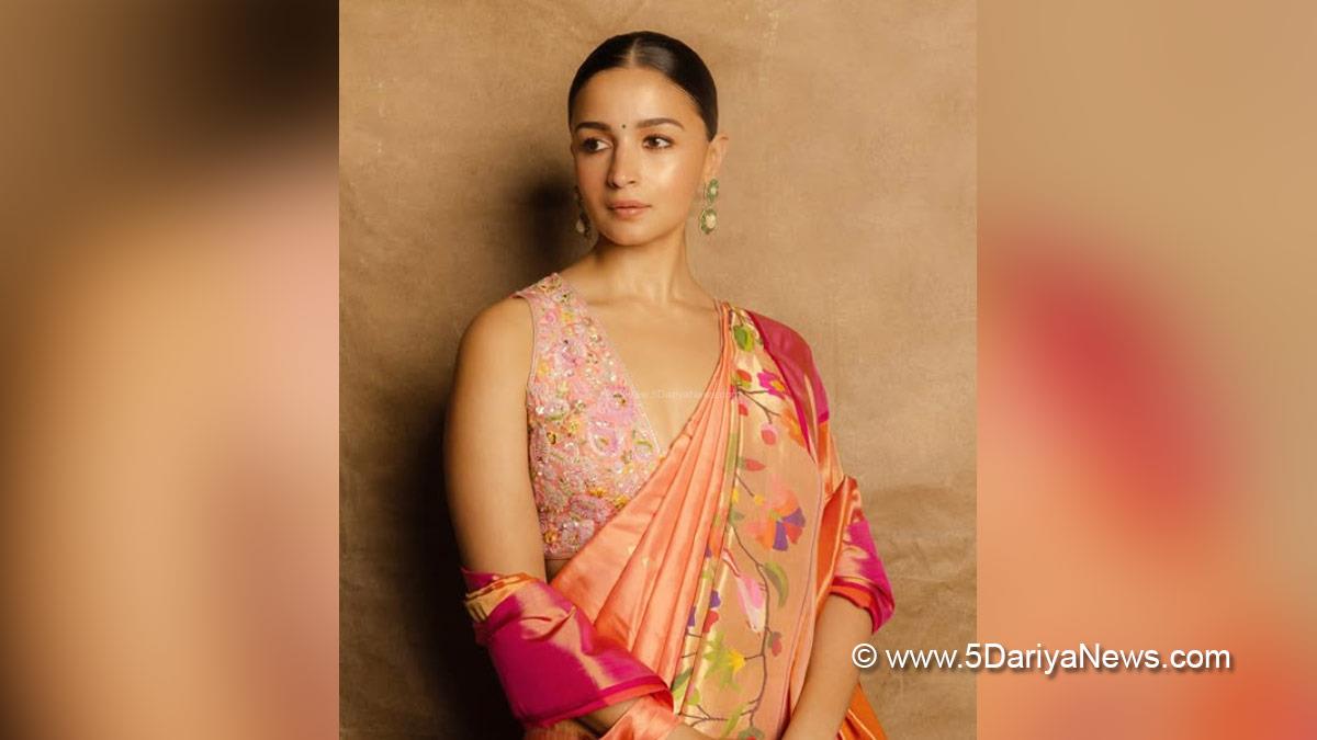 Alia Bhatt, Bollywood, Entertainment, Mumbai, Actress, Cinema, Hindi Films, Movie, Mumbai News, Heroine