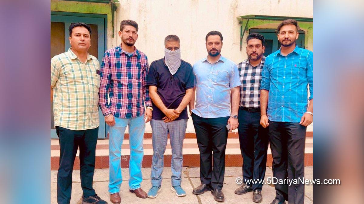 Vigilance Bureau, Crime News Punjab, Punjab Police, Police, Crime News, Barnala Police, Barnala