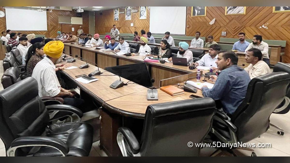 Himanshu Aggarwal, Dr Himanshu Aggarwal, DC Jalandhar, Jalandhar, Deputy Commissioner Jalandhar