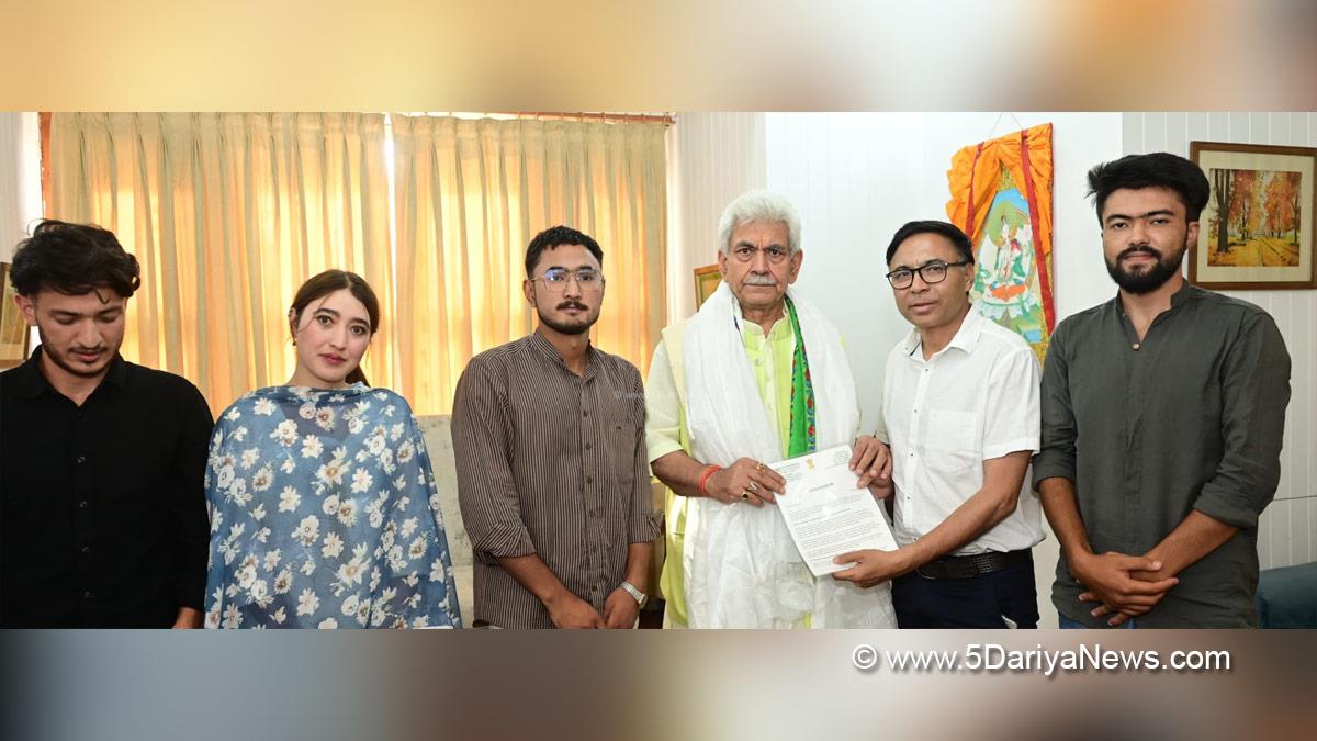 Manoj Sinha, Lieutenant Governor JK, Raj Bhavan, Jammu, Srinagar, Kashmir, Jammu And Kashmir, Mohmad Haneefa