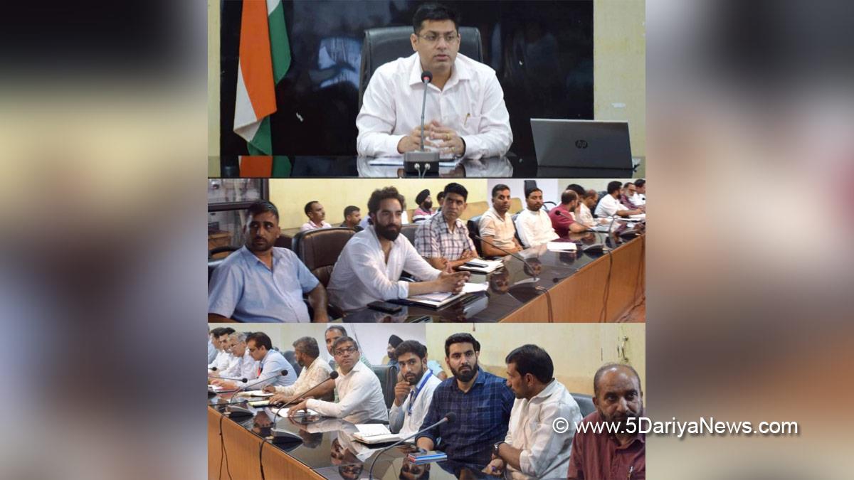 Vikas Kundal, Poonch, Deputy Commissioner Poonch, Kashmir, Jammu And Kashmir, Jammu, District Administration Poonch, PM Surya Ghar Muft Bijli Yojana