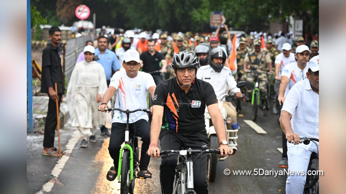 Mansukh Mandaviya, Dr Mansukh Mandaviya, BJP, Bharatiya Janata Party, Sundays on Cycle