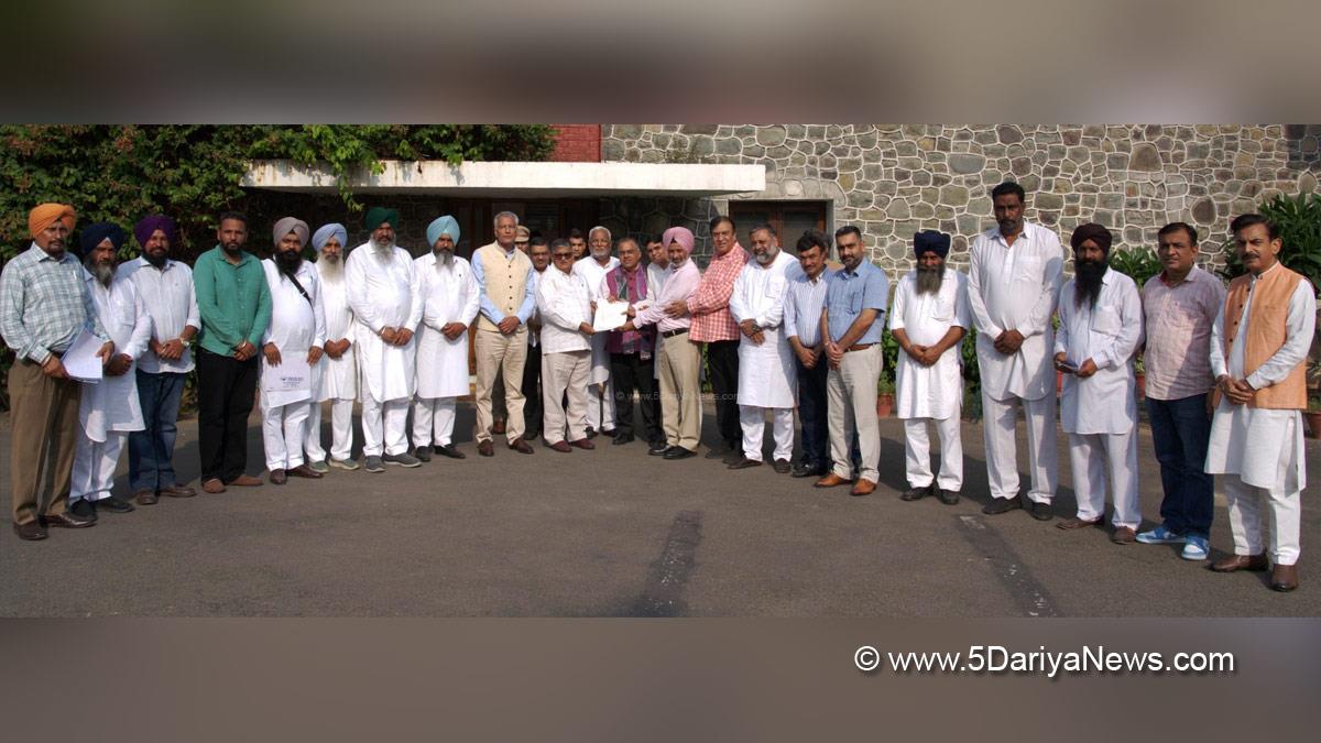 Tarun Chugh, Bharatiya Janata Party, BJP, BJP Punjab, Sunil Jakhar, Gulab Chand Kataria, Governor of Punjab, Punjab Governor, Punjab Raj Bhavan