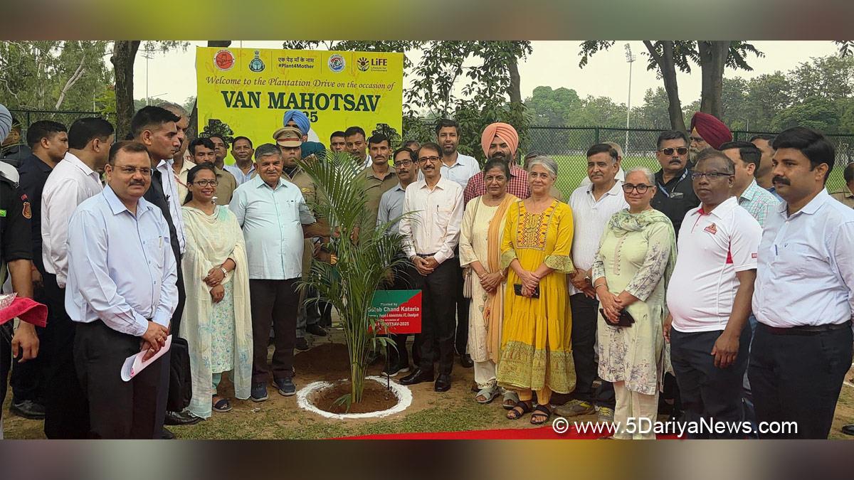 Punjab Engineering College, PEC, Punjab Engineering College Chandigarh, PEC Chandigarh, Gulab Chand Kataria, Governor of Punjab, Punjab Governor, Punjab Raj Bhavan,Tree Plantation, Forest Plantation, Plantation forestry, Tree Planting, Tree Plantation Drive, Plants Sapling, Van Mahotsav 2025