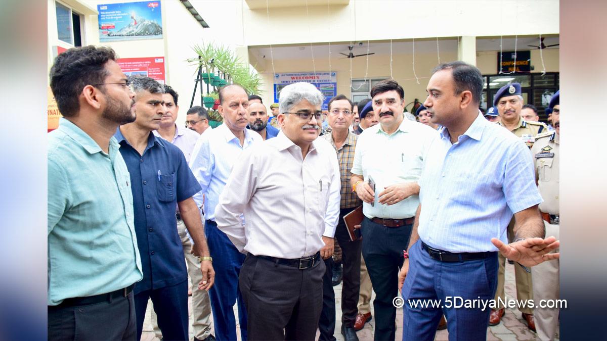 Atal Dulloo, Kashmir, Jammu And Kashmir, Jammu, Chief Secretary Kashmir, Ramesh Kumar, DDC Jammu, Divisional Commissioner Jammu, Sachin Kumar Vaishya, DC Jammu, Sachin Kumar Vaishay, Deputy Commissioner Jammu, Shri Amarnath Ji Yatra, Shri Amarnathji Yatra 2025, Amarnathji Yatra, Amarnathji Yatra 2025, Shri Amarnath Ji Pilgrimage, Shri Amarnathji Shrine Board, SASB, SANJY 2025, Jammu Base Camp
