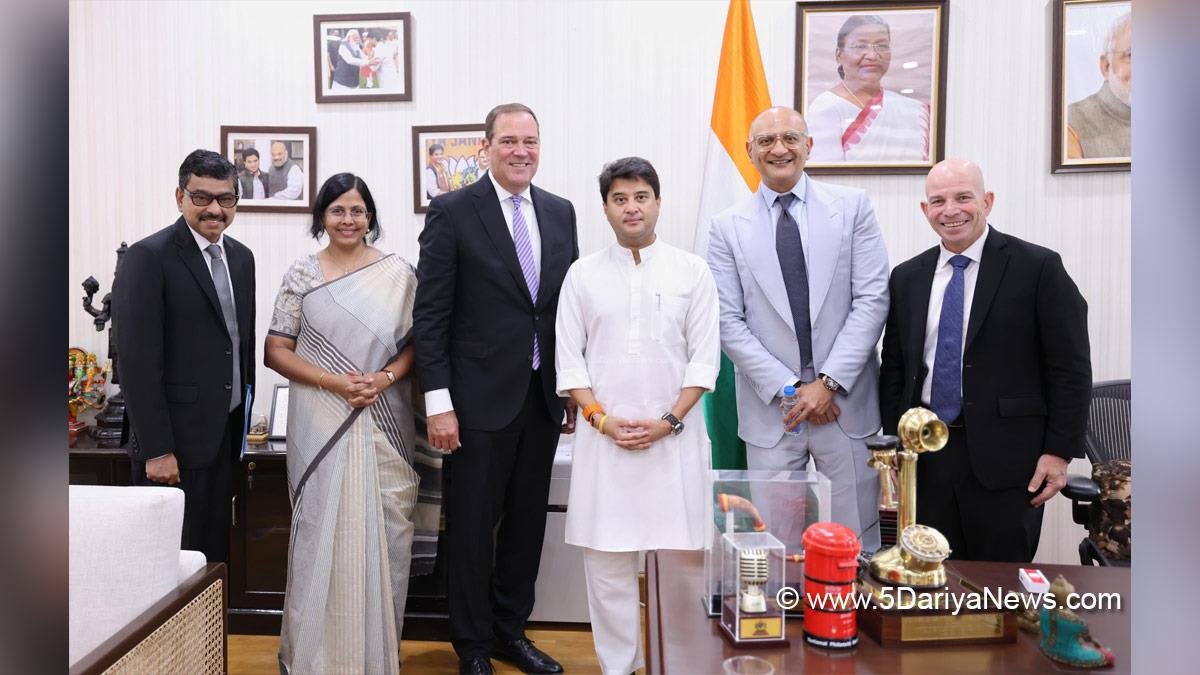Jyotiraditya Scindia, Jyotiraditya Madhavrao Scindia, BJP, Bharatiya Janata Party, Cisco CEO Chuck Robbins, Chuck Robbins