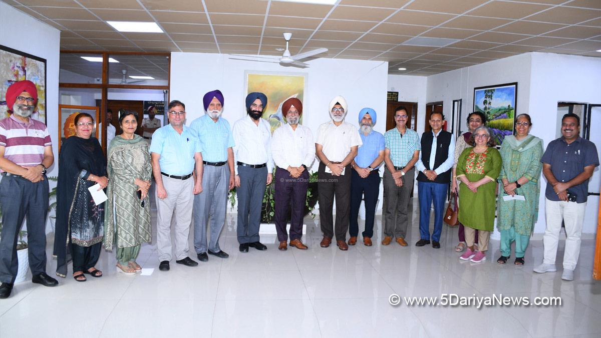 Guru Nanak Dev University Amritsar, Guru Nanak Dev University, Prof Karamjeet Singh, GNDU, Amritsar