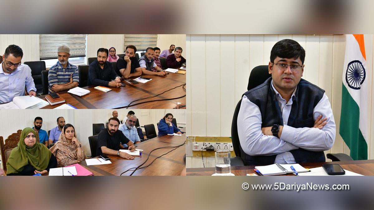 Jatin Kishore, Ganderbal, Deputy Commissioner Ganderbal, Kashmir, Jammu And Kashmir, Jammu, District Administration Ganderbal