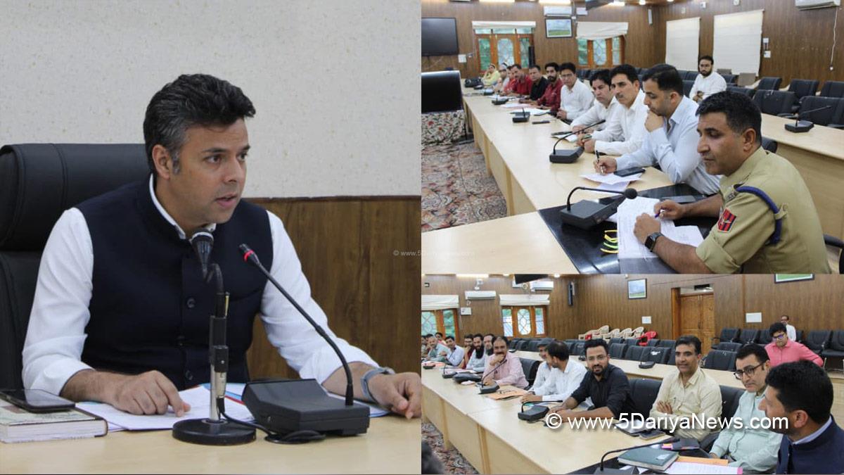 Dr Bilal Mohi Ud Din Bhat, Budgam, Deputy Commissioner Budgam, DC Budgam, Kashmir, Jammu And Kashmir, Jammu, District Administration Budgam