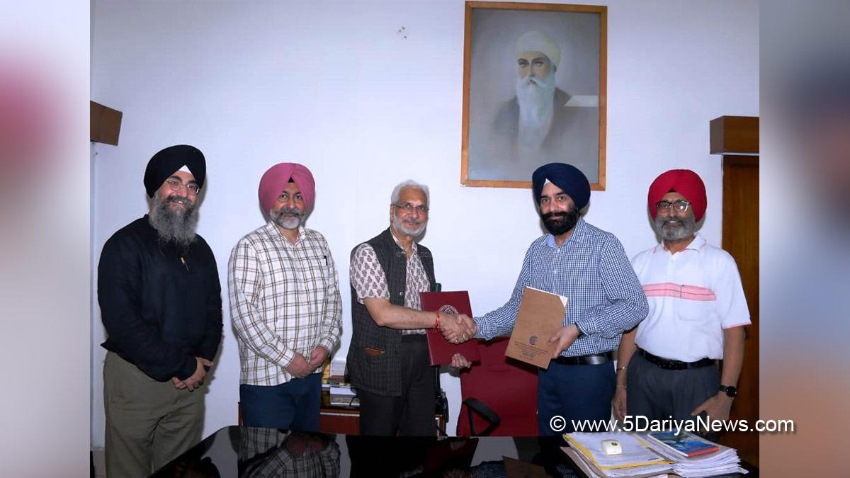Guru Nanak Dev University Amritsar, Guru Nanak Dev University, Prof Karamjeet Singh, GNDU, Amritsar  