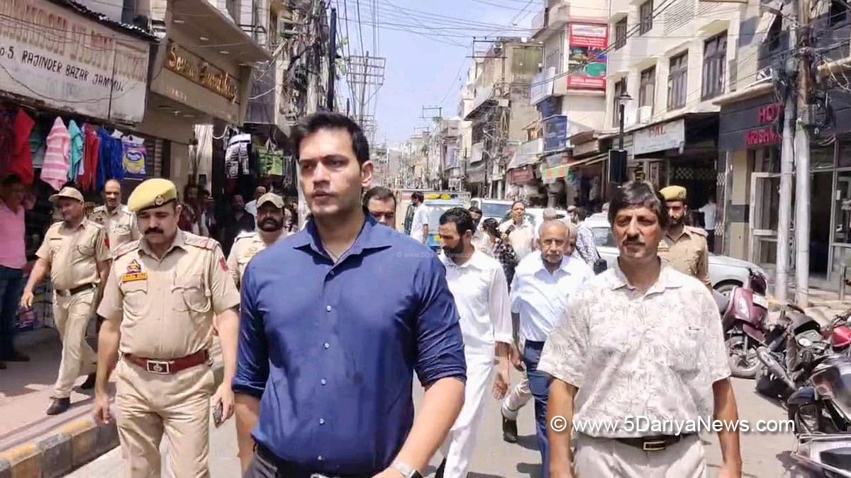 Rakesh Minhas, Dr Rakesh Minhas, DC Jammu, Jammu, Deputy Commissioner Jammu, Kashmir, Jammu And Kashmir, District Administration Jammu