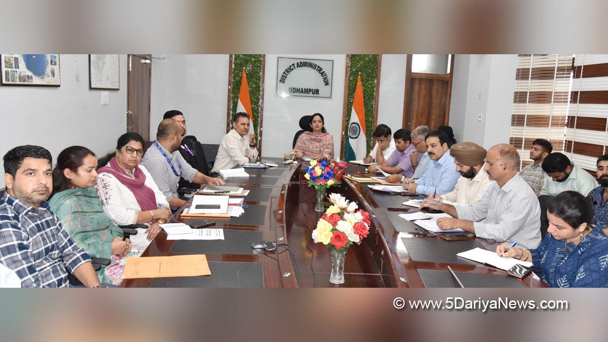 Saloni Rai, Udhampur, DDC Udhampur, District Development Commissioner Udhampur, Kashmir, Jammu And Kashmir, Jammu, District Administration Udhampur, Holistic Agriculture Development Programme, HADP