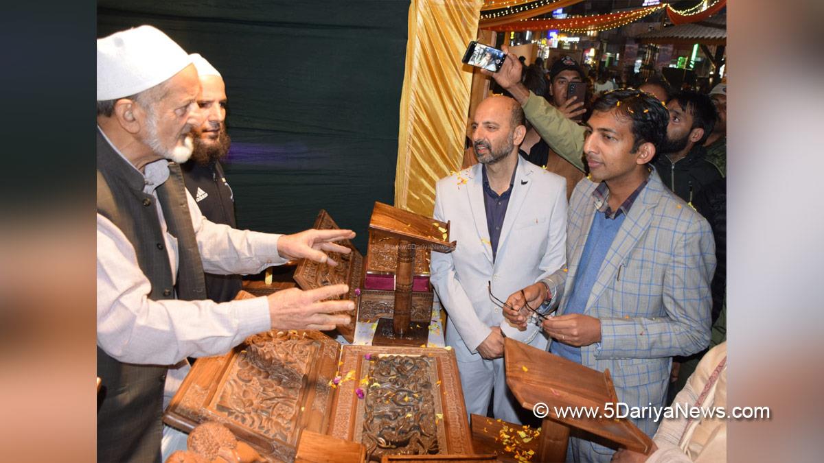 Anshul Garg, Divisional Commissioner Kashmir, Srinagar, Jammu, Kashmir, Jammu And Kashmir, District Administration Srinagar