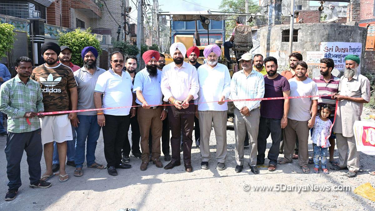 Karamjit Singh Rintu, Chairman Improvement Trust Amritsar, Amritsar, AAP, Aam Aadmi Party, Aam Aadmi Party Punjab, AAP Punjab