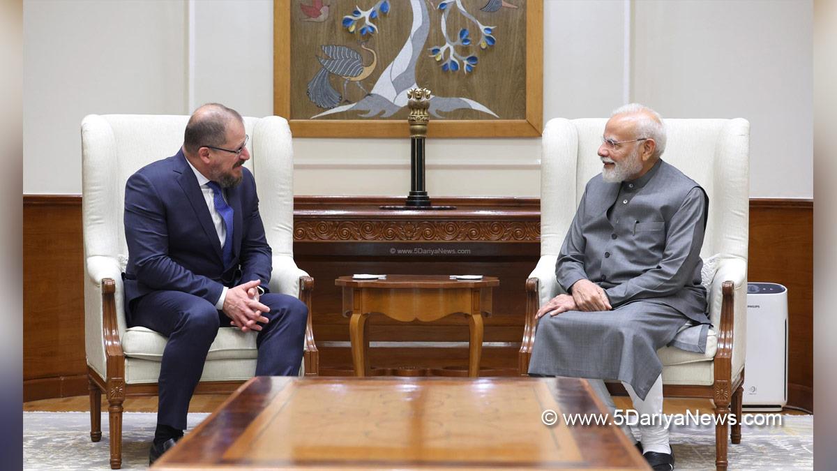 Narendra Modi, Modi, BJP, Bharatiya Janata Party, Prime Minister of India, Prime Minister, Narendra Damodardas Modi, Cristiano R Amon