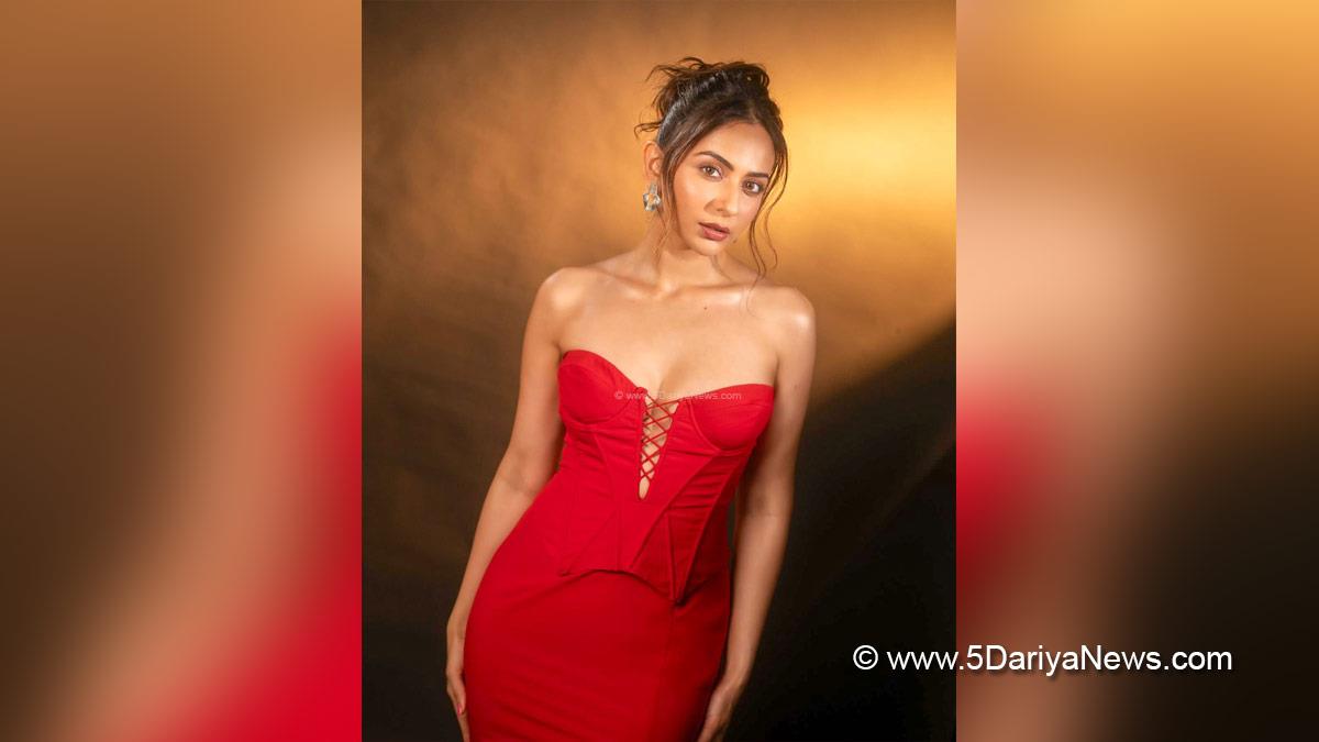Rakul Preet Singh, Bollywood, Entertainment, Mumbai, Actress, Cinema, Hindi Films, Movie, Mumbai News, Heroine, De De Pyaar De 2, Raat Bhar