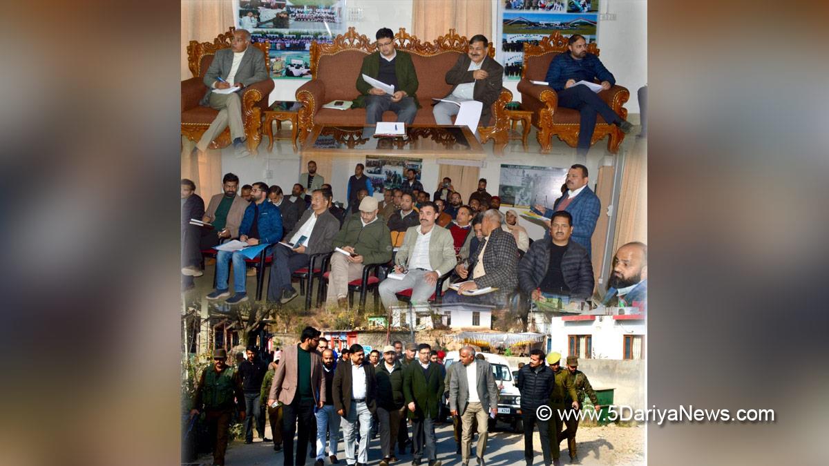 Ashok Kumar Sharma, Poonch, Deputy Commissioner Poonch, Kashmir, Jammu And Kashmir, Jammu, District Administration Poonch, Good Governance Week, Prashasan Gaon Ki Ore