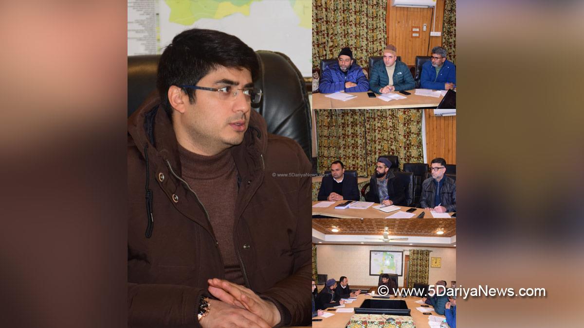 Faz Lul Haseeb, Commissioner SMC, Srinagar Municipal Corporation, SMC, Kashmir, Jammu And Kashmir, Jammu, Srinagar, Energy Efficiency Services Limited, EESL