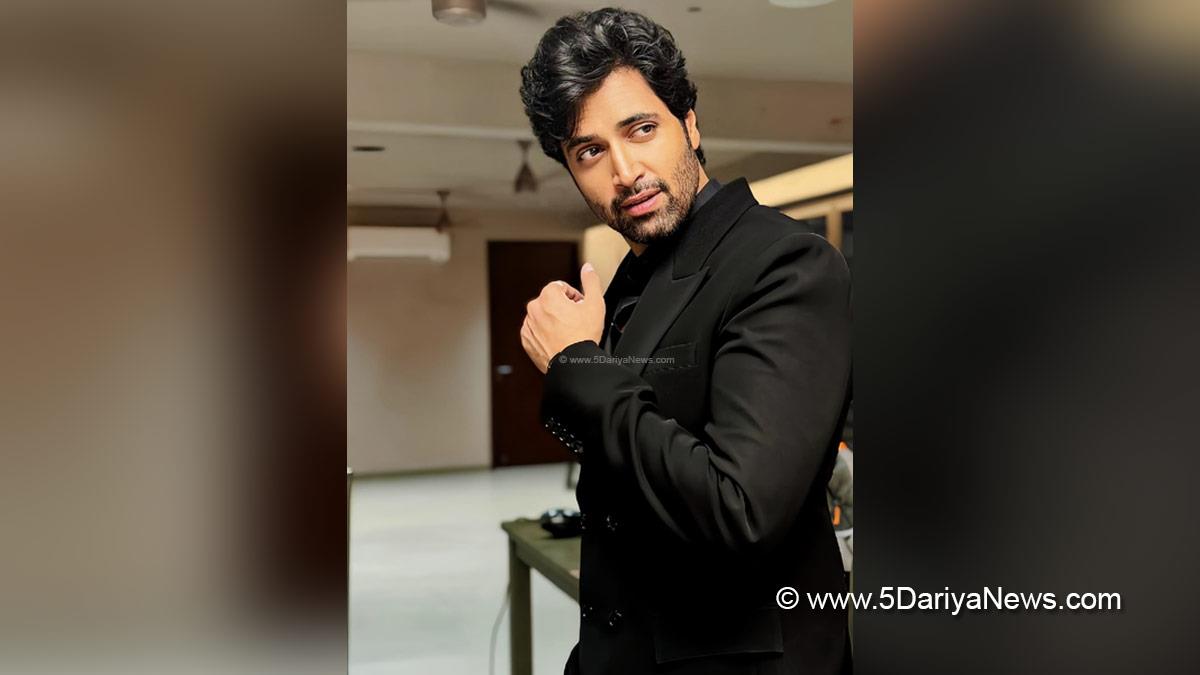 Adivi Sesh