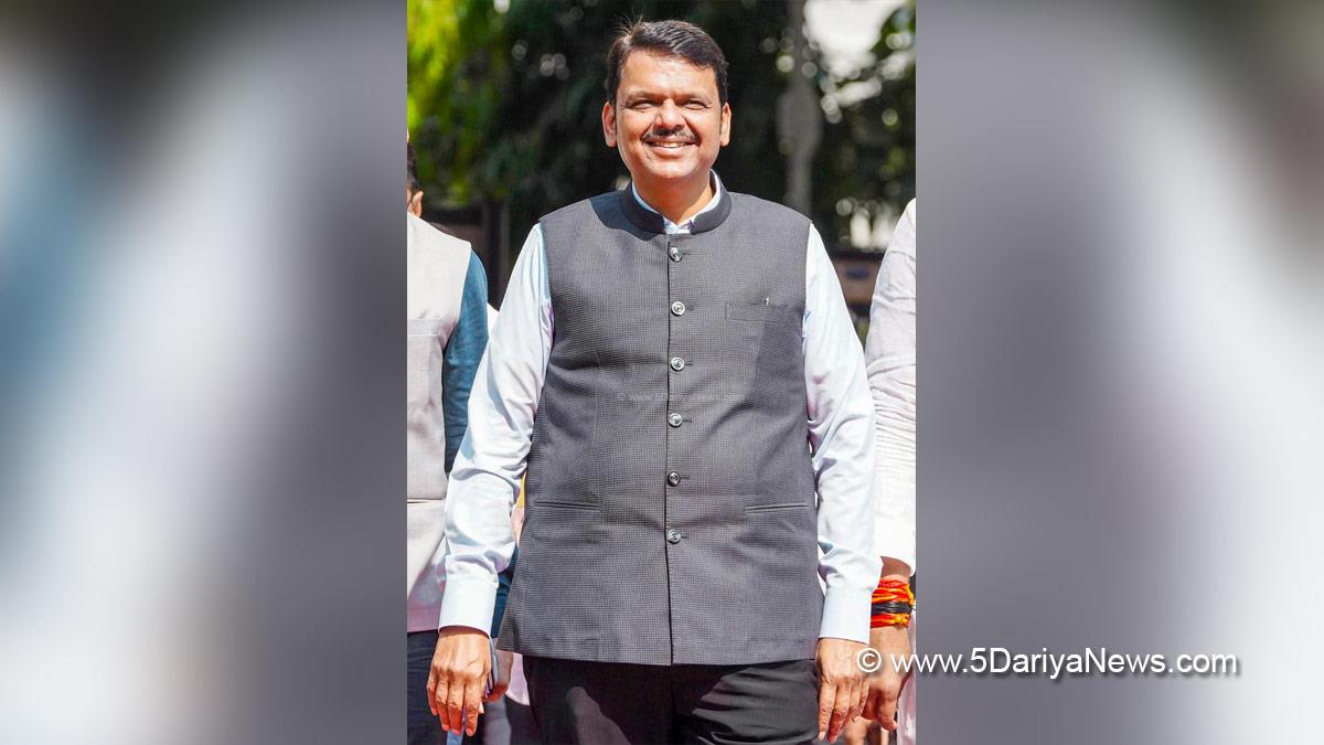 Devendra Fadnavis, Mumbai