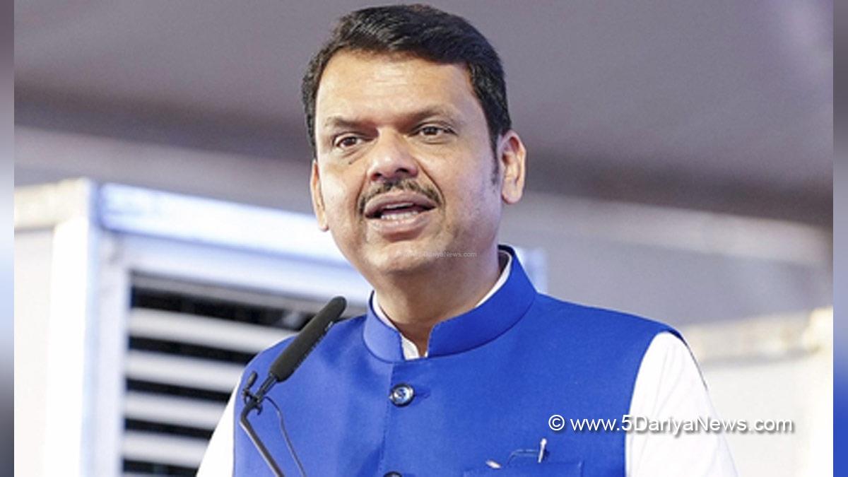 Devendra Fadnavis, Mumbai